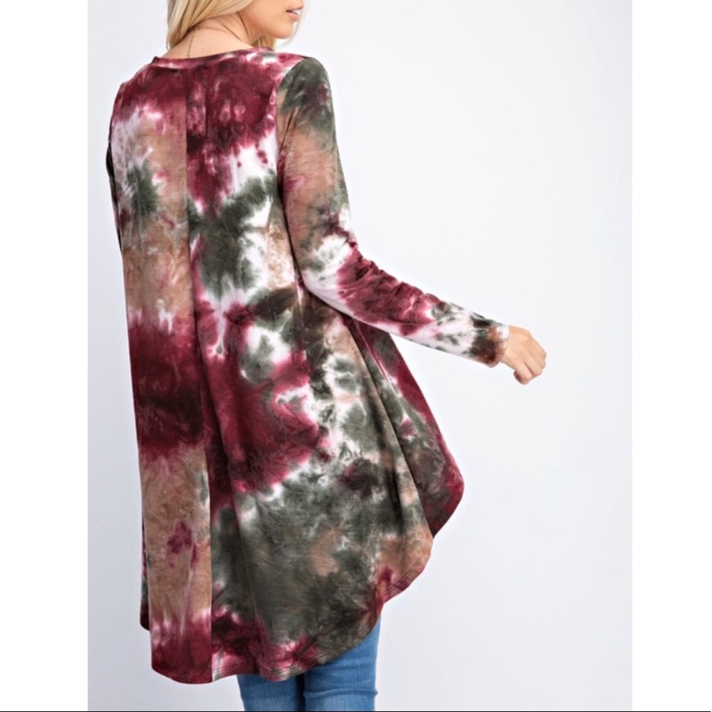 Last 1️⃣ Olive & Burgundy French Terry Tie-Dye Top - Picture 5 of 6